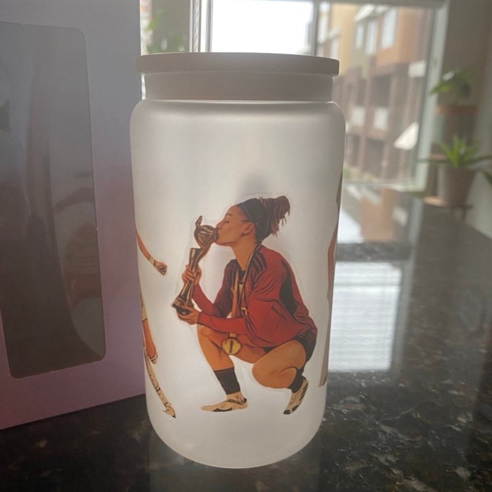 Womens Soccer Football England Spain World Cup Final Glass Cup Straw Brand New - Picture 5 of 6